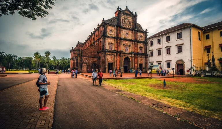 south goa taxi services